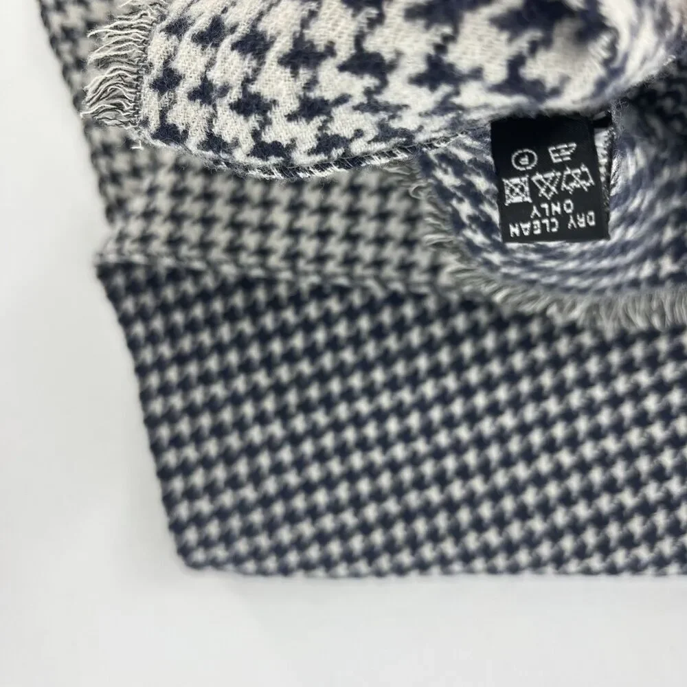 Psycho Bunny Scarf Navy Houndstooth Check Wool Italy Made 70